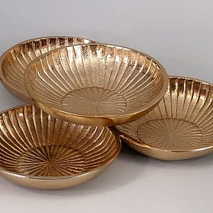 קברט 4 חלקים BRASS GOLD בגודל 34X33X8 בצבע זהב 206048 קברט 4 חלקים BRASS GOLD בגודל 34X33X8 בצבע זהב 206048