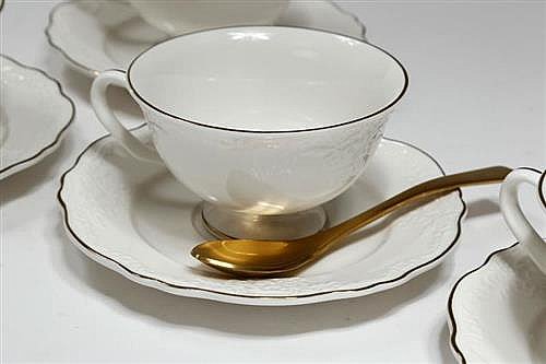 �� �� ������ �� ��� NEW BON CHINA 8P